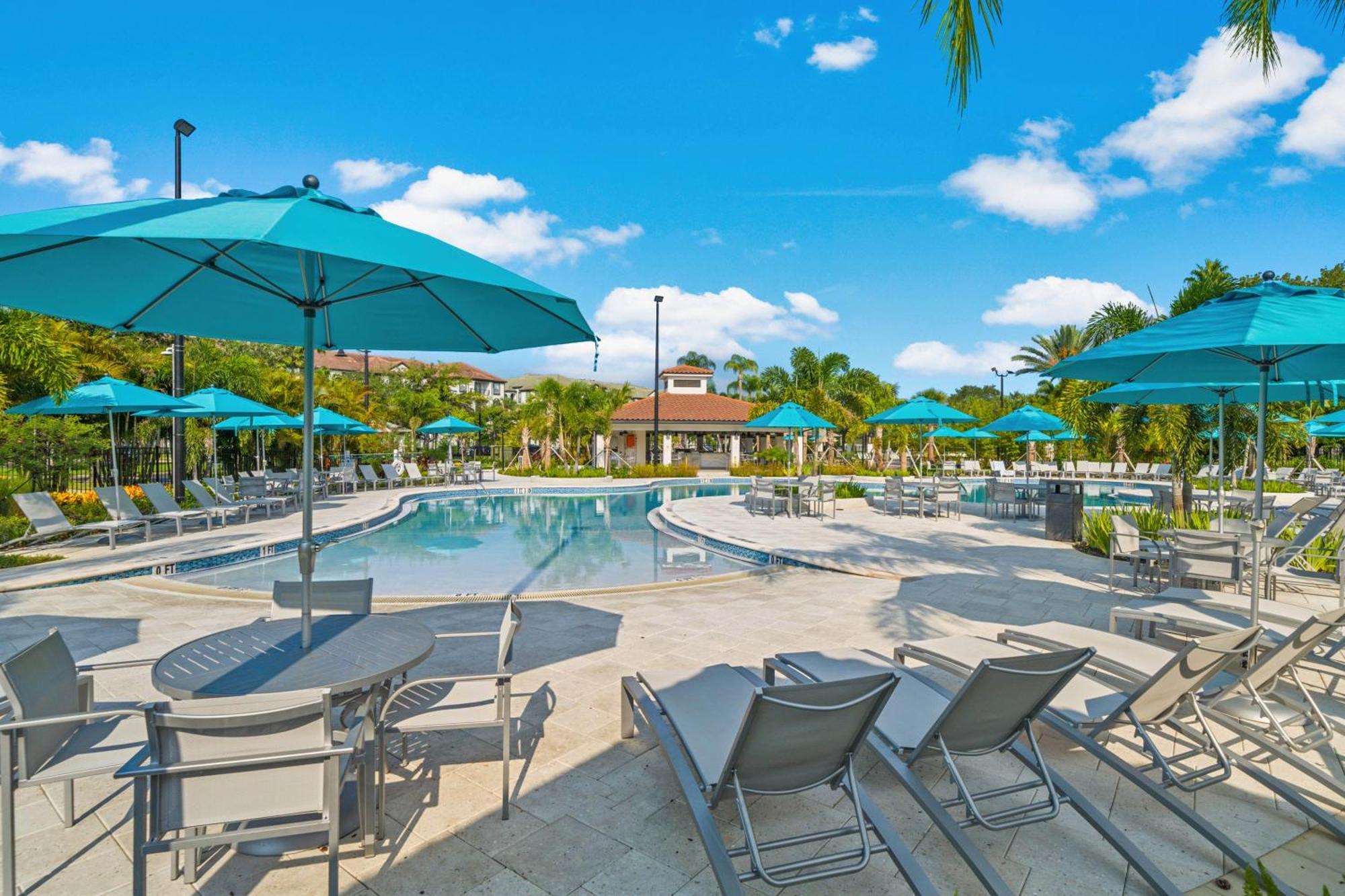 Beautiful Condo At Vista Cay Resort Near Wdw Orlando Bagian luar foto